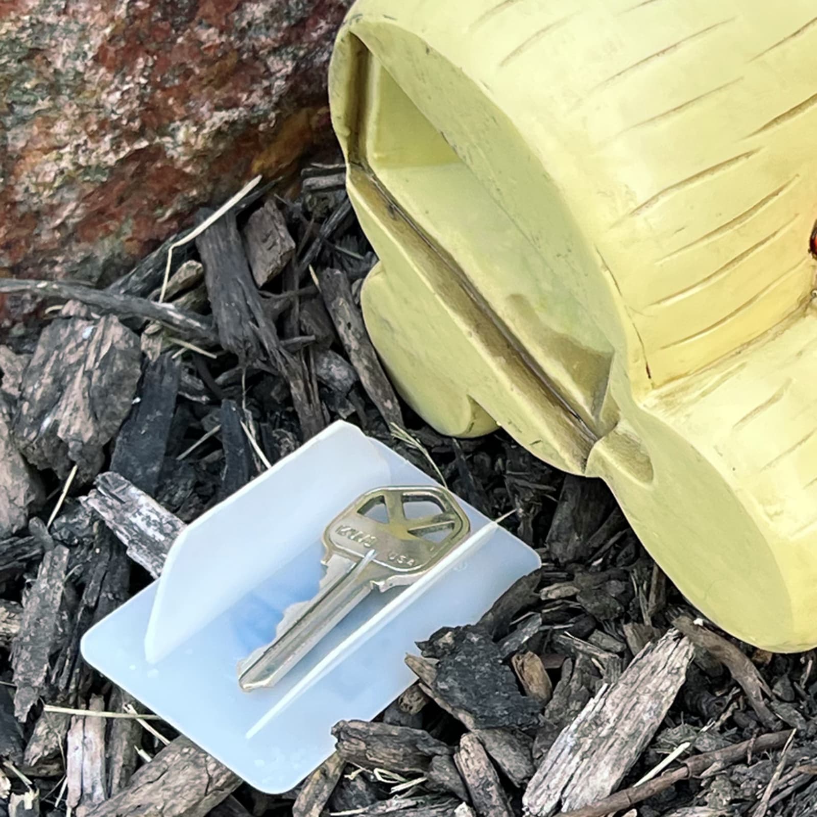 Mushroom Hide-A-Key