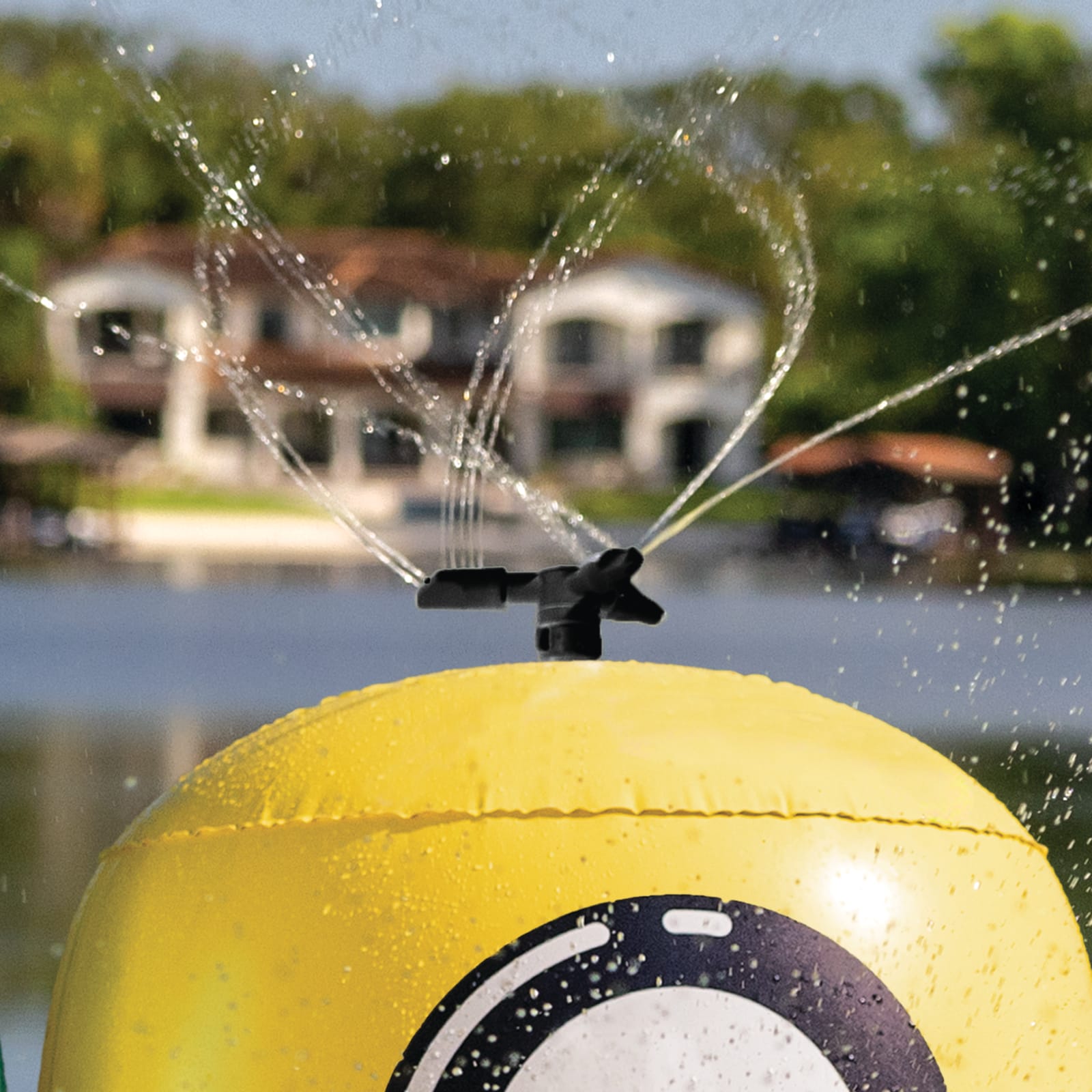 Surfboard Minion Sprinkler