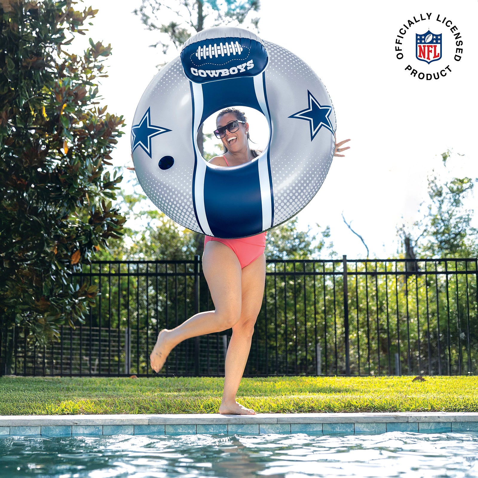 Dallas Cowboys 42 in Pool Float with cupholder and backrest