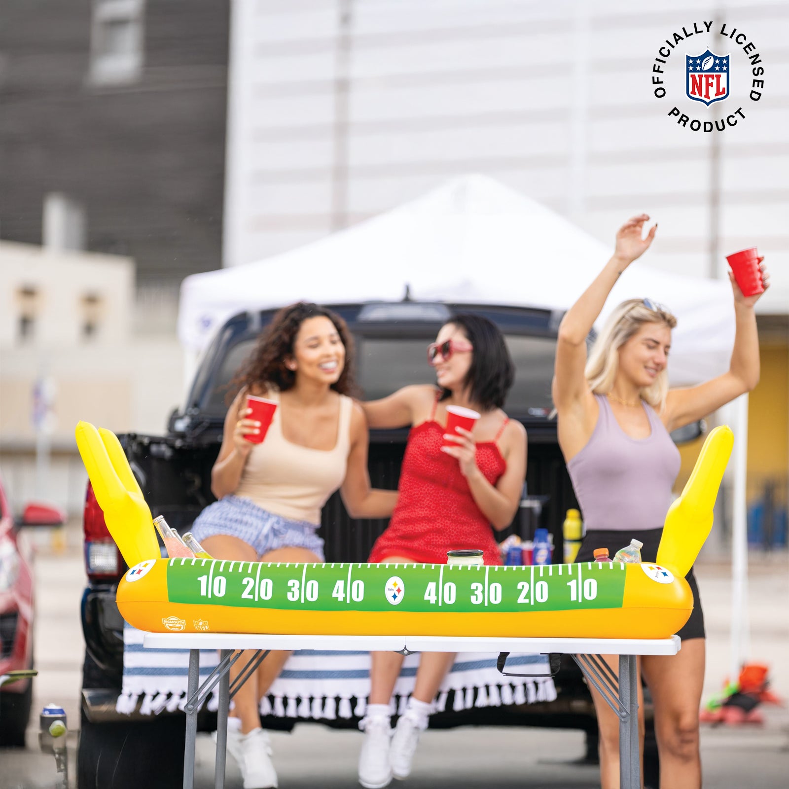 Pittsburgh Steelers 4ft inflatable Buffet