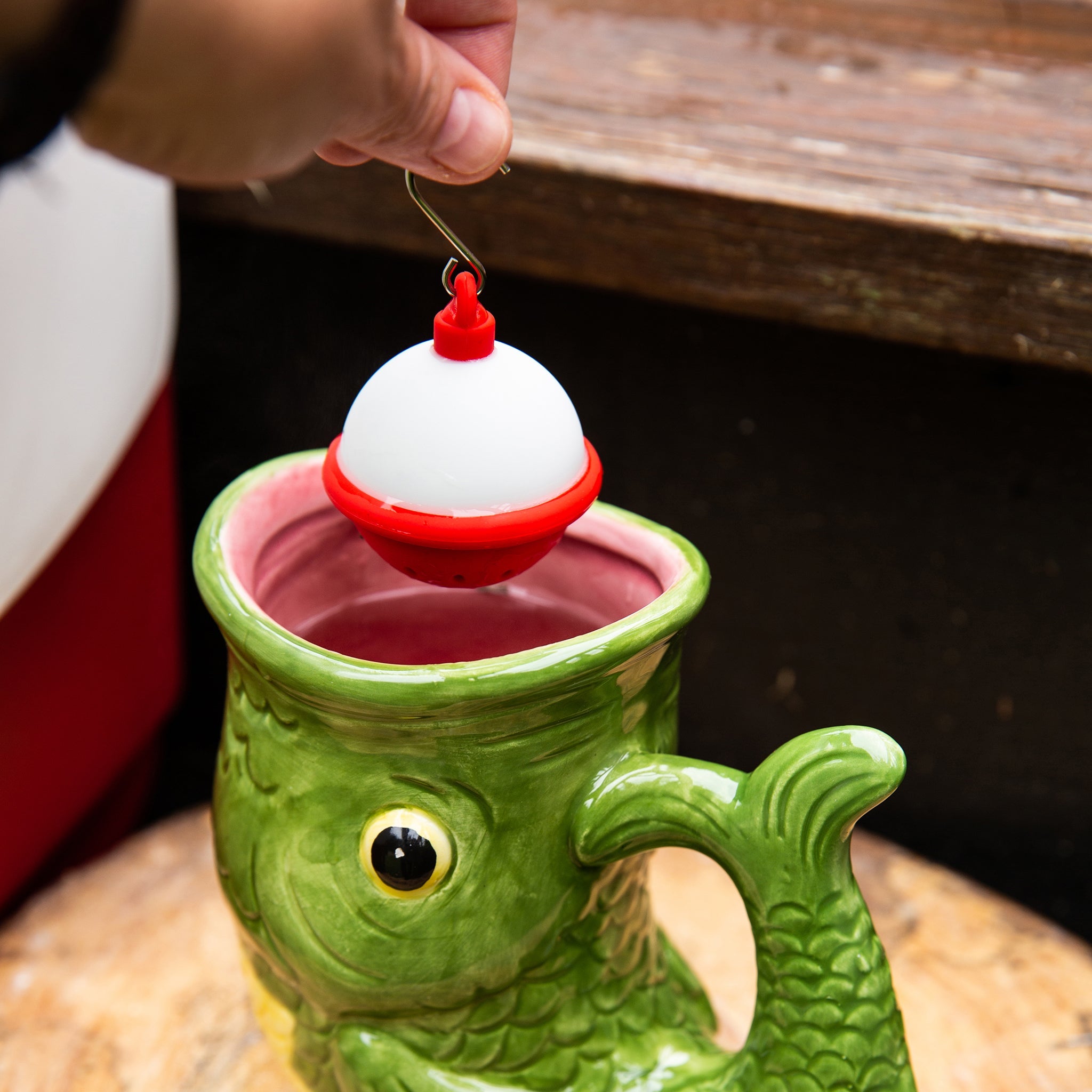 Fish with Infuser Mug