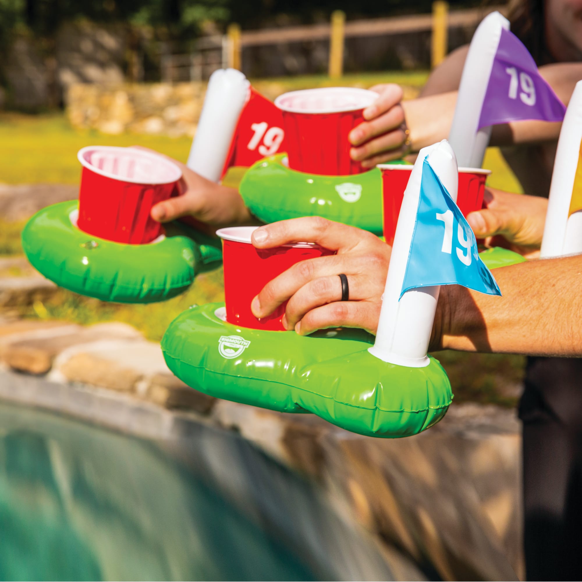 19th Hole Beverage Boat