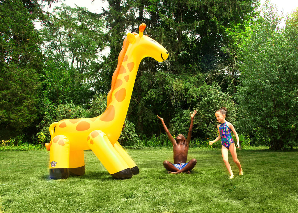 Ginormous Giraffe Yard Sprinkler