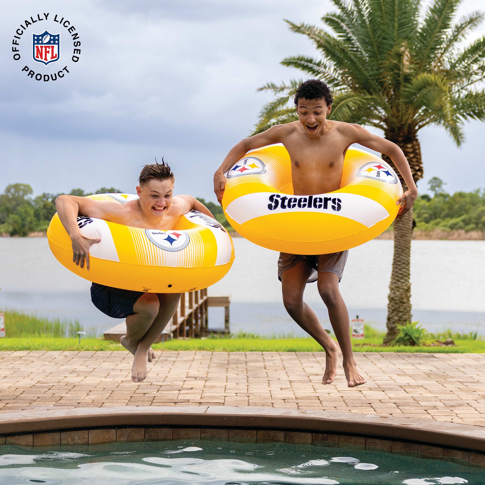 Pittsburgh Steelers 36 in ring pool float