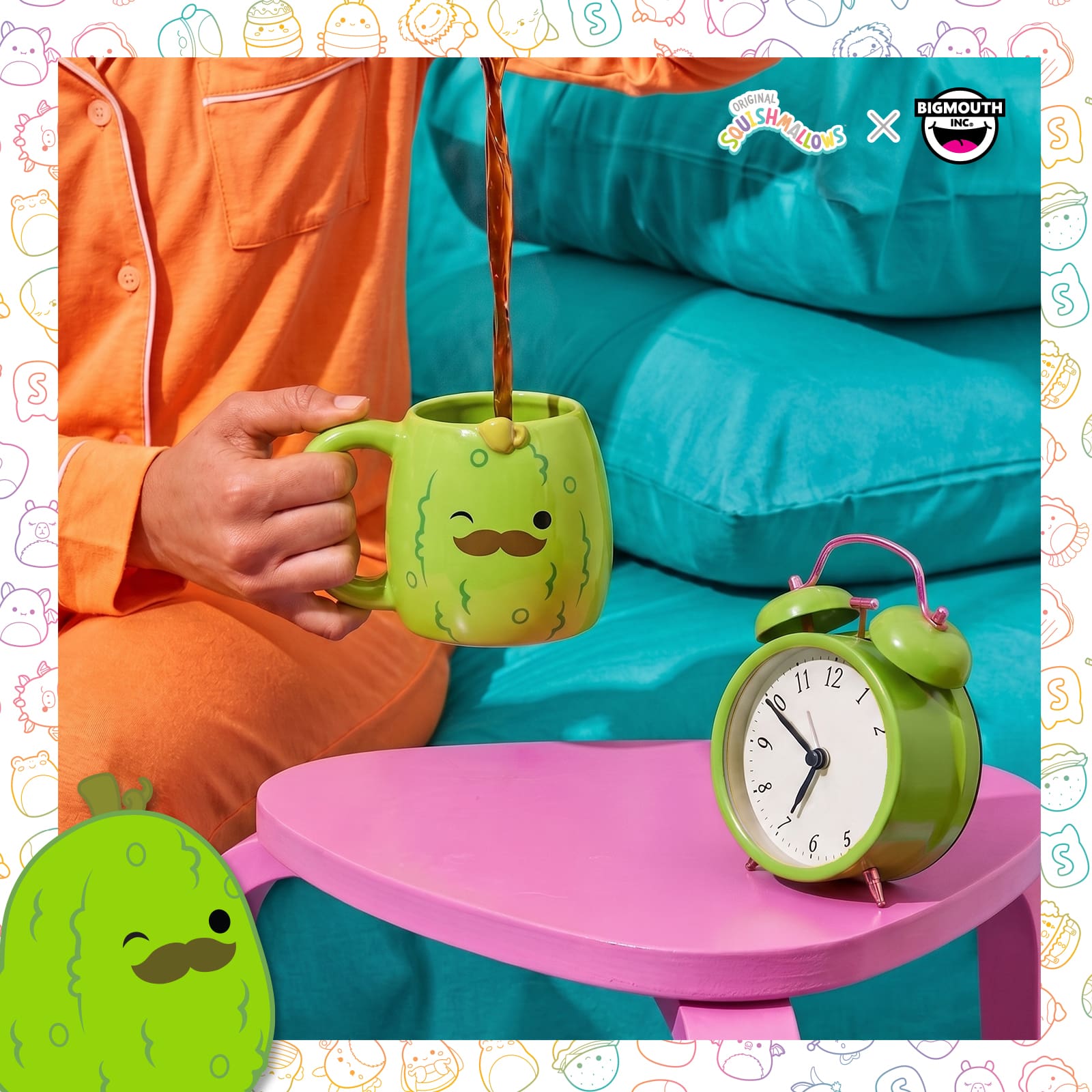 Charles the Pickle Squishmallows Desktop Mug – More Than Just Cocoa! ☕✏️