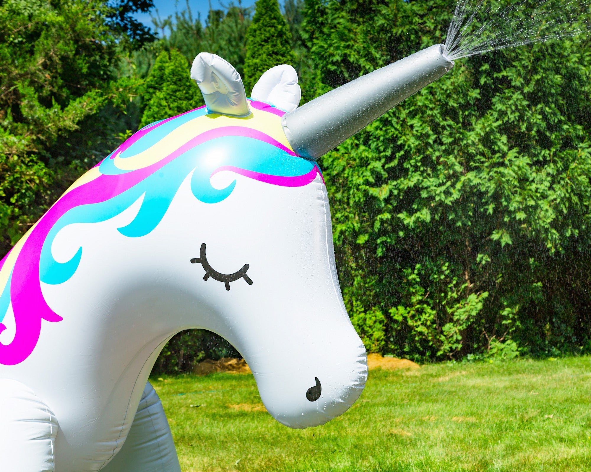 Big mouth hot sale ginormous unicorn sprinkler